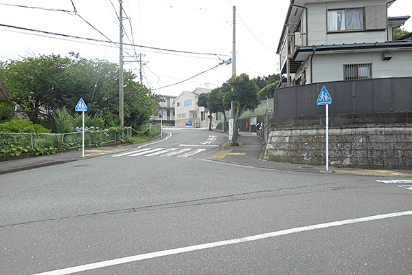 バス停中央公園より